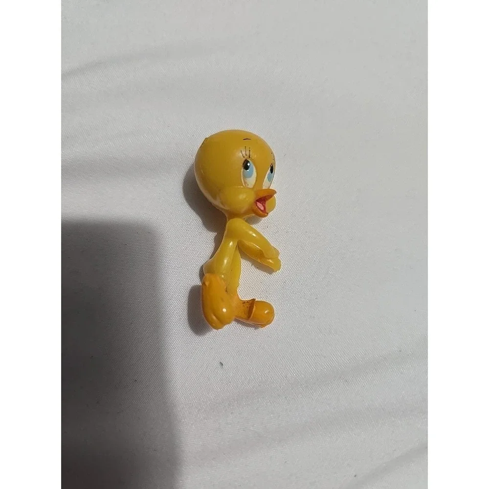 Bugs Bunny Tweety Pencil Toppe Small Figures Used Some Broke Lot Of 4 WB S03 Lot